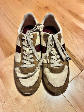 Zara Color Block Sneakers in Brown & White